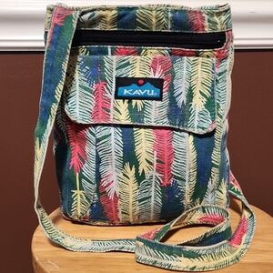 Kavu Multicolor Feather Pattern Bag